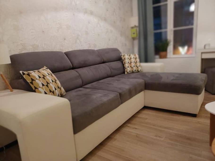 베튠 Le Duplex Saint Pry 아파트 외부 사진